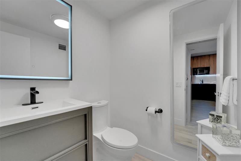 6000 N Ocean Boulevard, Unit 6E, Lauderdale by the Sea, FL 33308 Photo