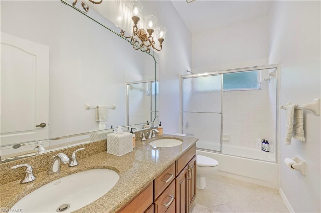 300 Wentworth Ct, Naples, FL 34104 Photo