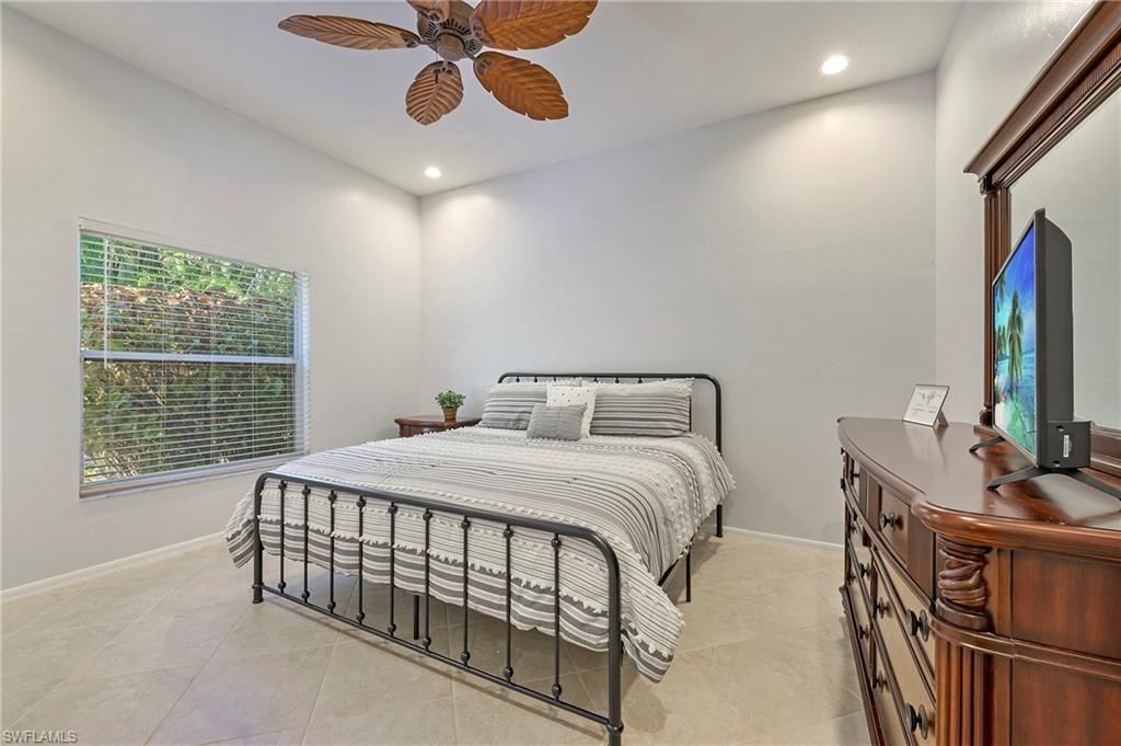 300 Wentworth Ct, Naples, FL 34104 Photo
