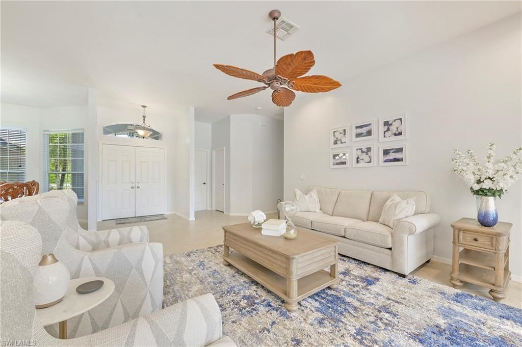 300 Wentworth Ct, Naples, FL 34104 Photo