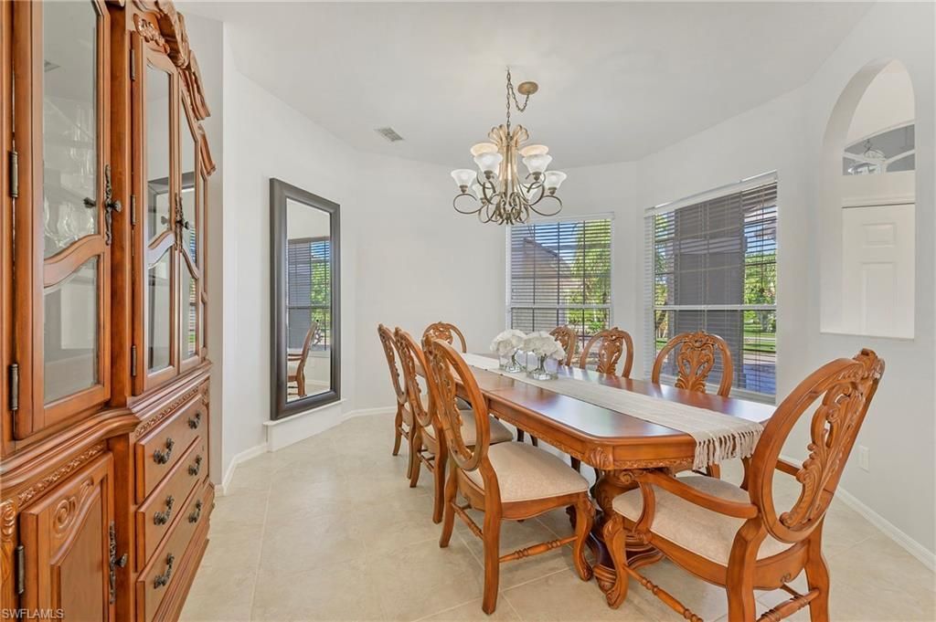 300 Wentworth Ct, Naples, FL 34104 Photo