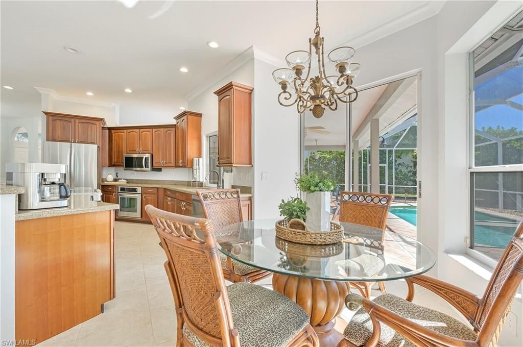 300 Wentworth Ct, Naples, FL 34104 Photo
