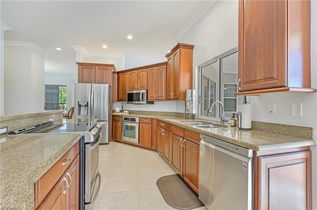 300 Wentworth Ct, Naples, FL 34104 Photo