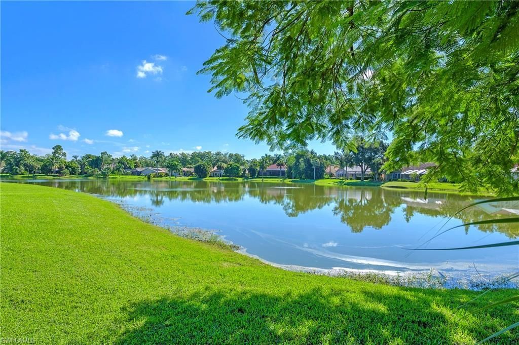 300 Wentworth Ct, Naples, FL 34104 Photo