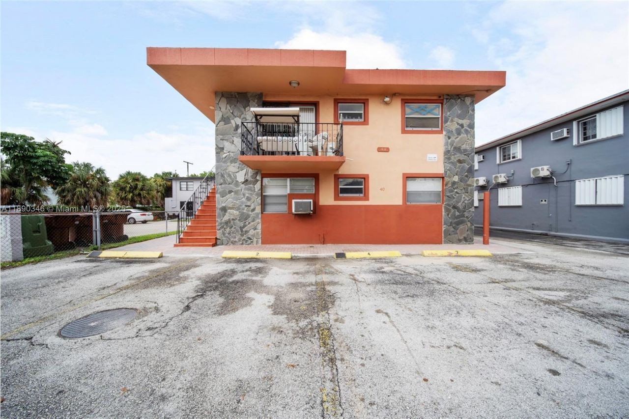 40 W 4th St, Unit 5, Hialeah, FL 33010 Photo