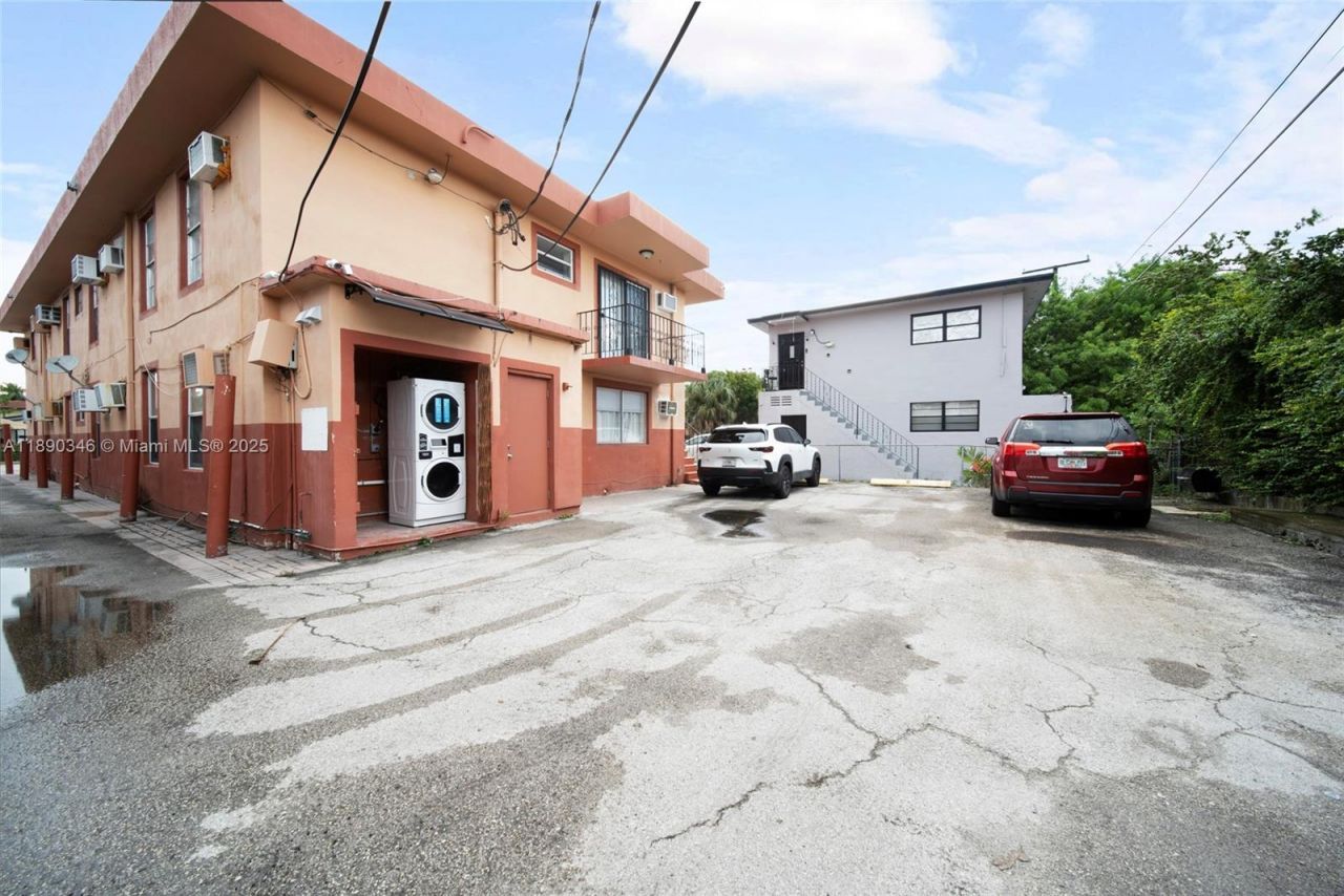 40 W 4th St, Unit 5, Hialeah, FL 33010 Photo