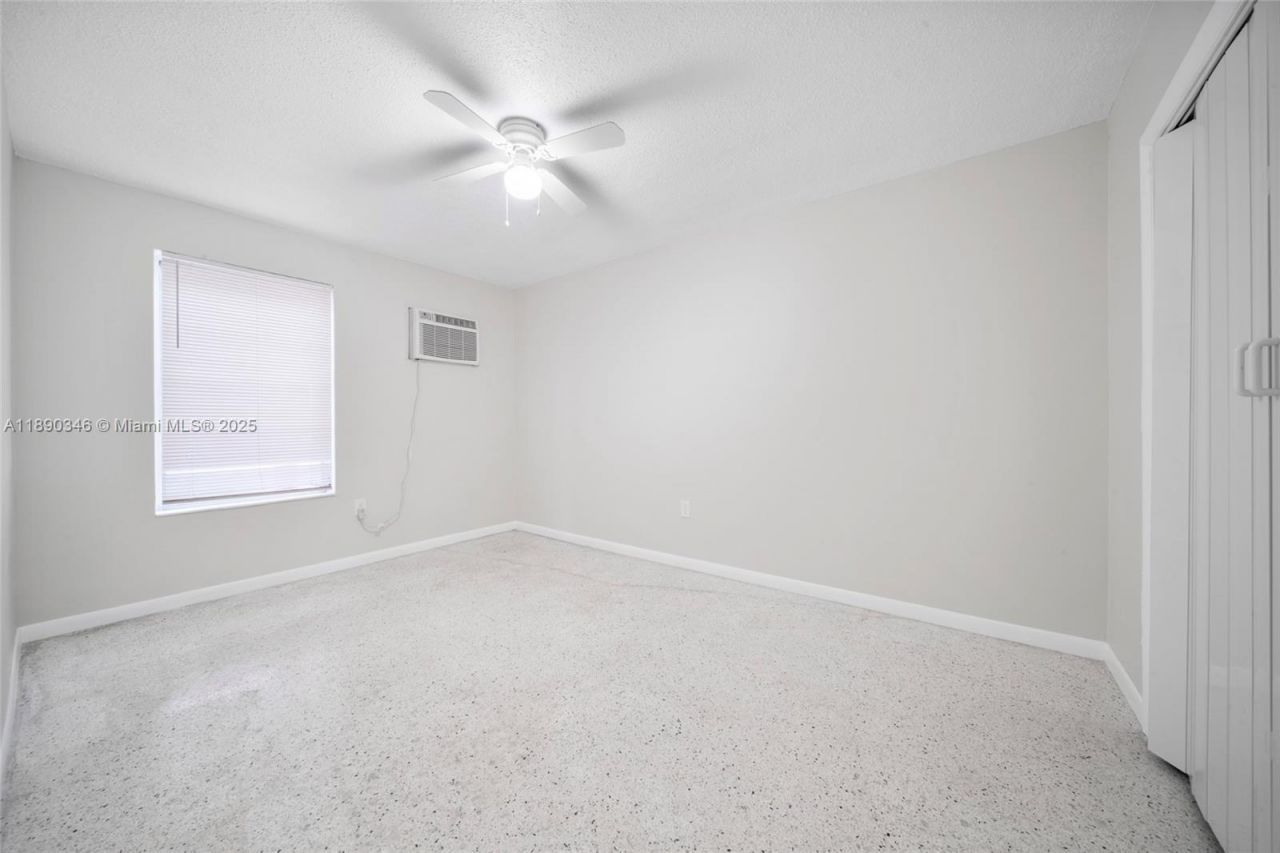 40 W 4th St, Unit 5, Hialeah, FL 33010 Photo