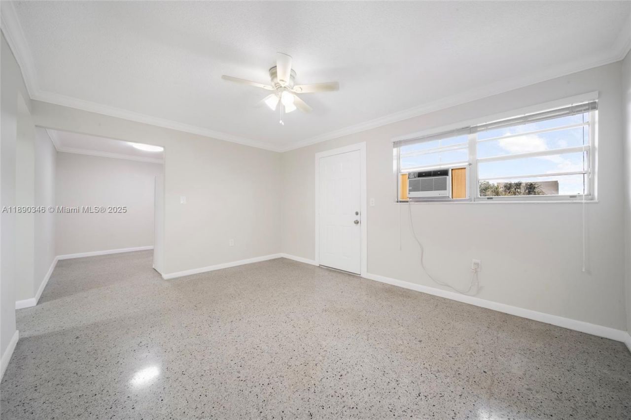 40 W 4th St, Unit 5, Hialeah, FL 33010 Photo
