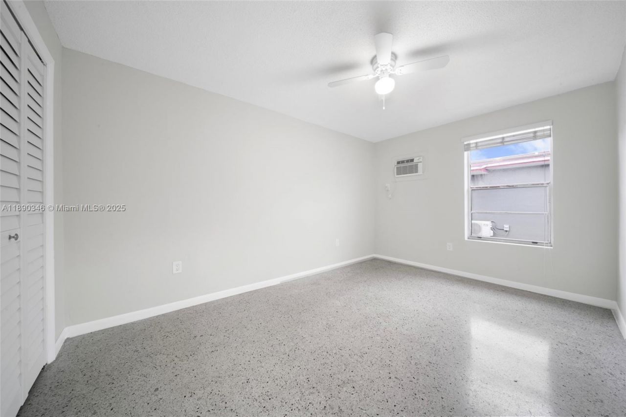 40 W 4th St, Unit 5, Hialeah, FL 33010 Photo