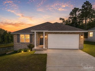 7721 Piper Cir Milton, FL 32583