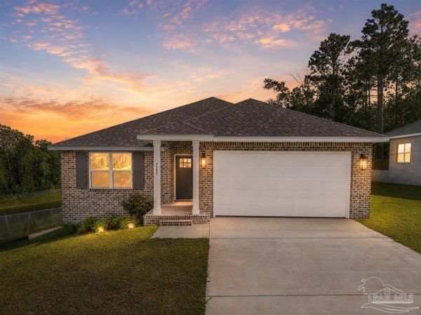 7721 Piper Cir, Milton, FL 32583