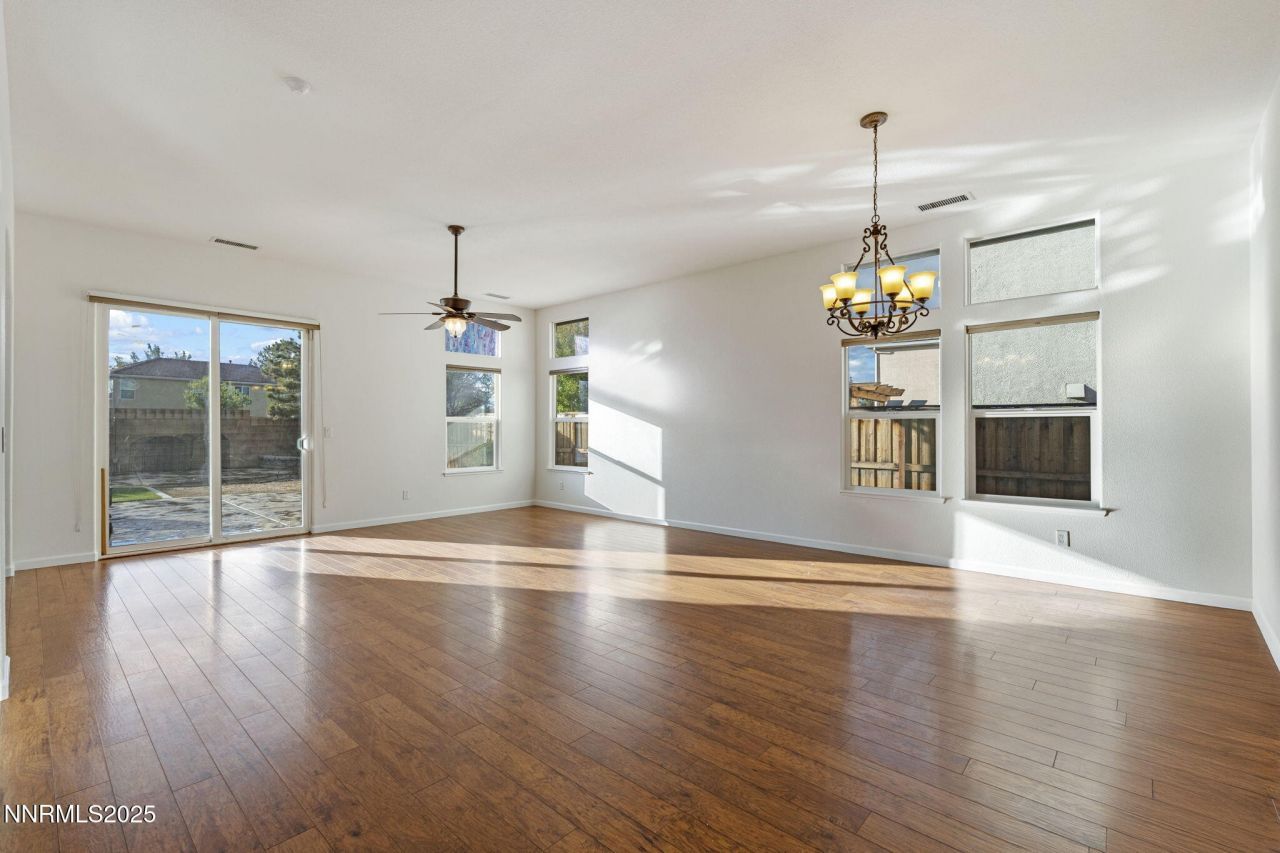 11325 Messina Court, Reno, NV 89521 Photo