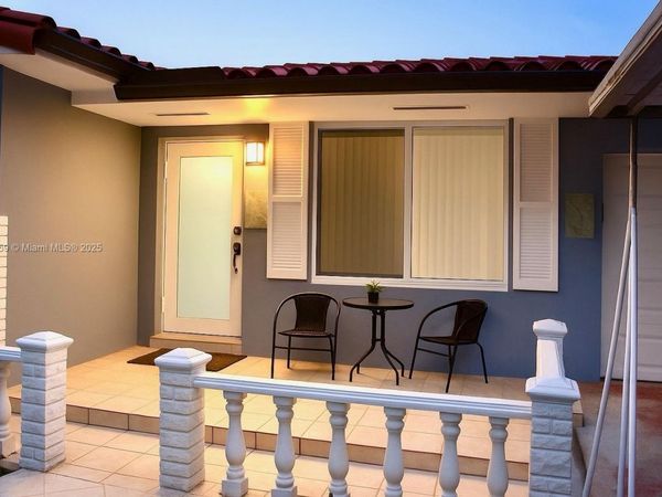 255 Central Blvd, Miami, FL 33144