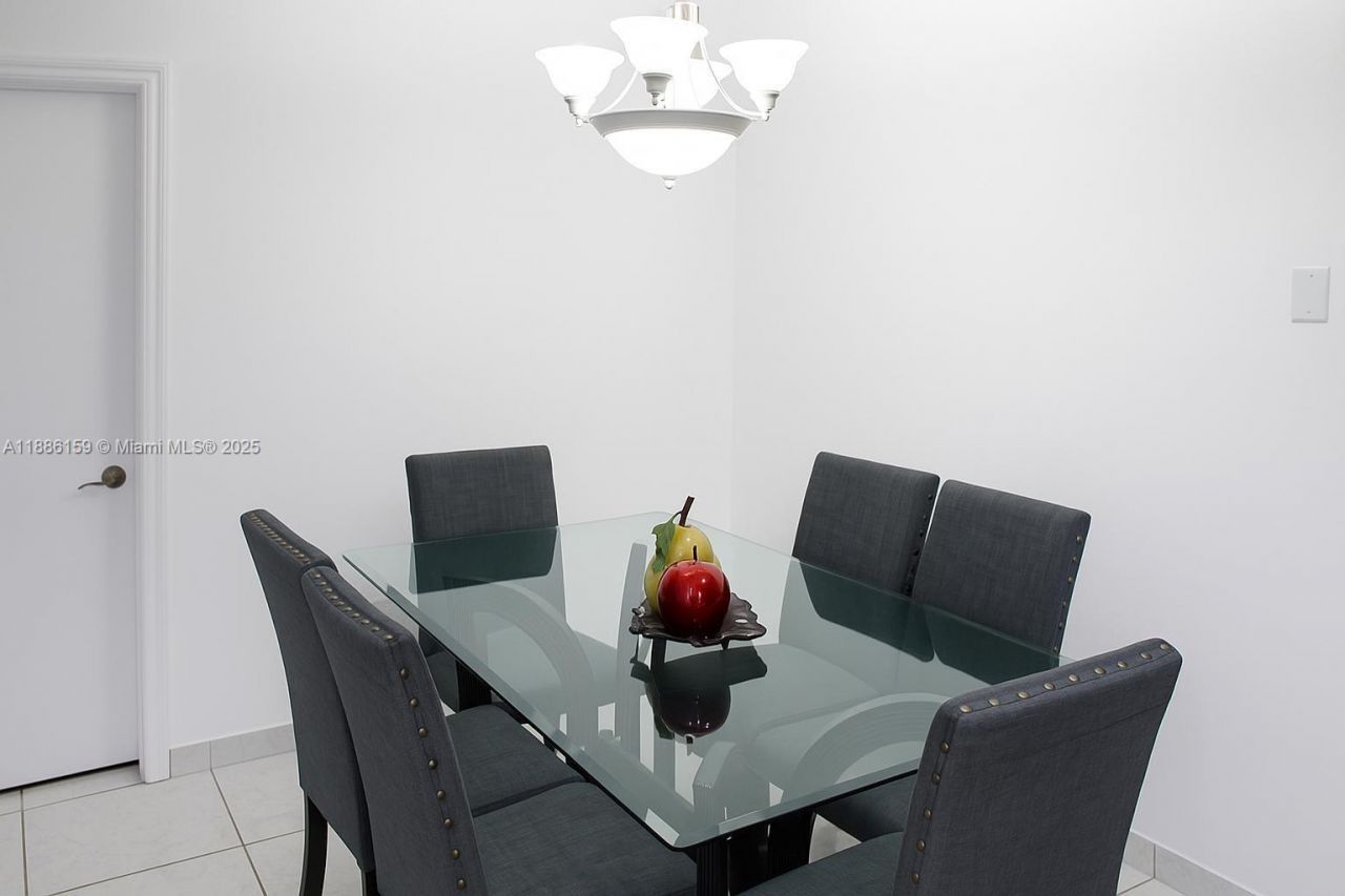 255 Central Blvd, Miami, FL 33144 Photo