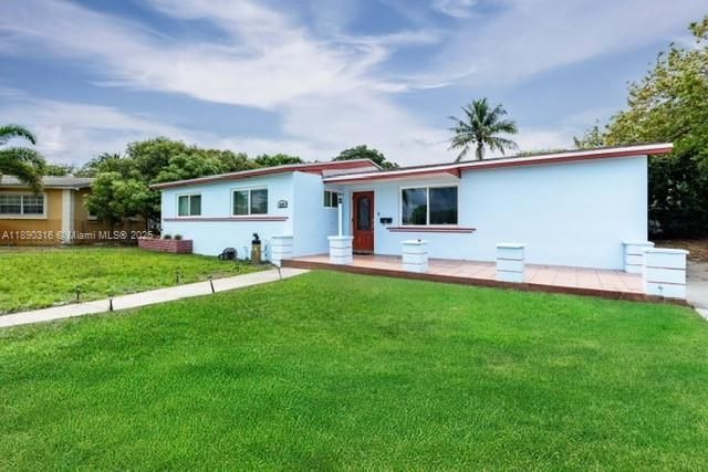 1220 NW 190th St, Miami Gardens, FL 33169 Photo