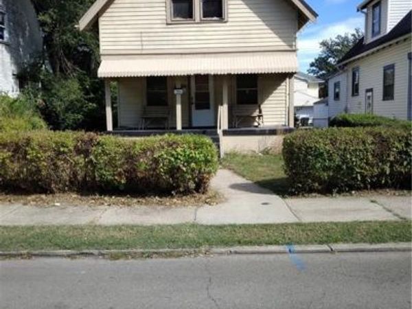 724 Dennison Avenue, Dayton, OH 45417