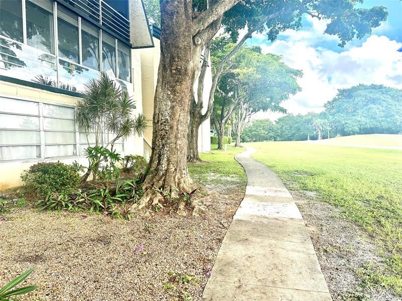 9080 Lime Bay Blvd., Unit 109, Tamarac, FL 33321 Photo