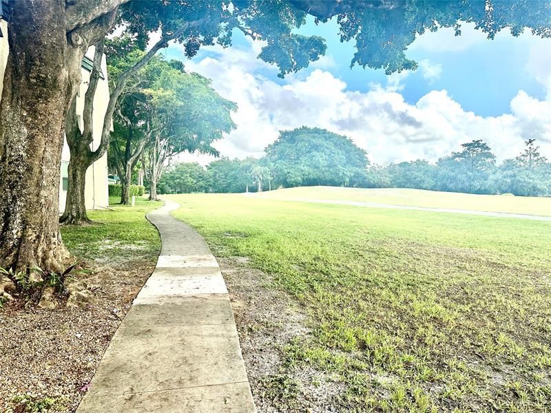 9080 Lime Bay Blvd., Unit 109, Tamarac, FL 33321 Photo