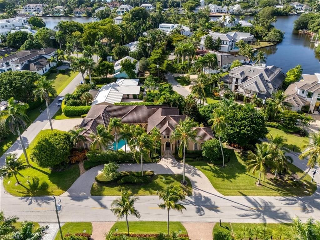 550 21st Ave S, Naples, FL 34102 Photo