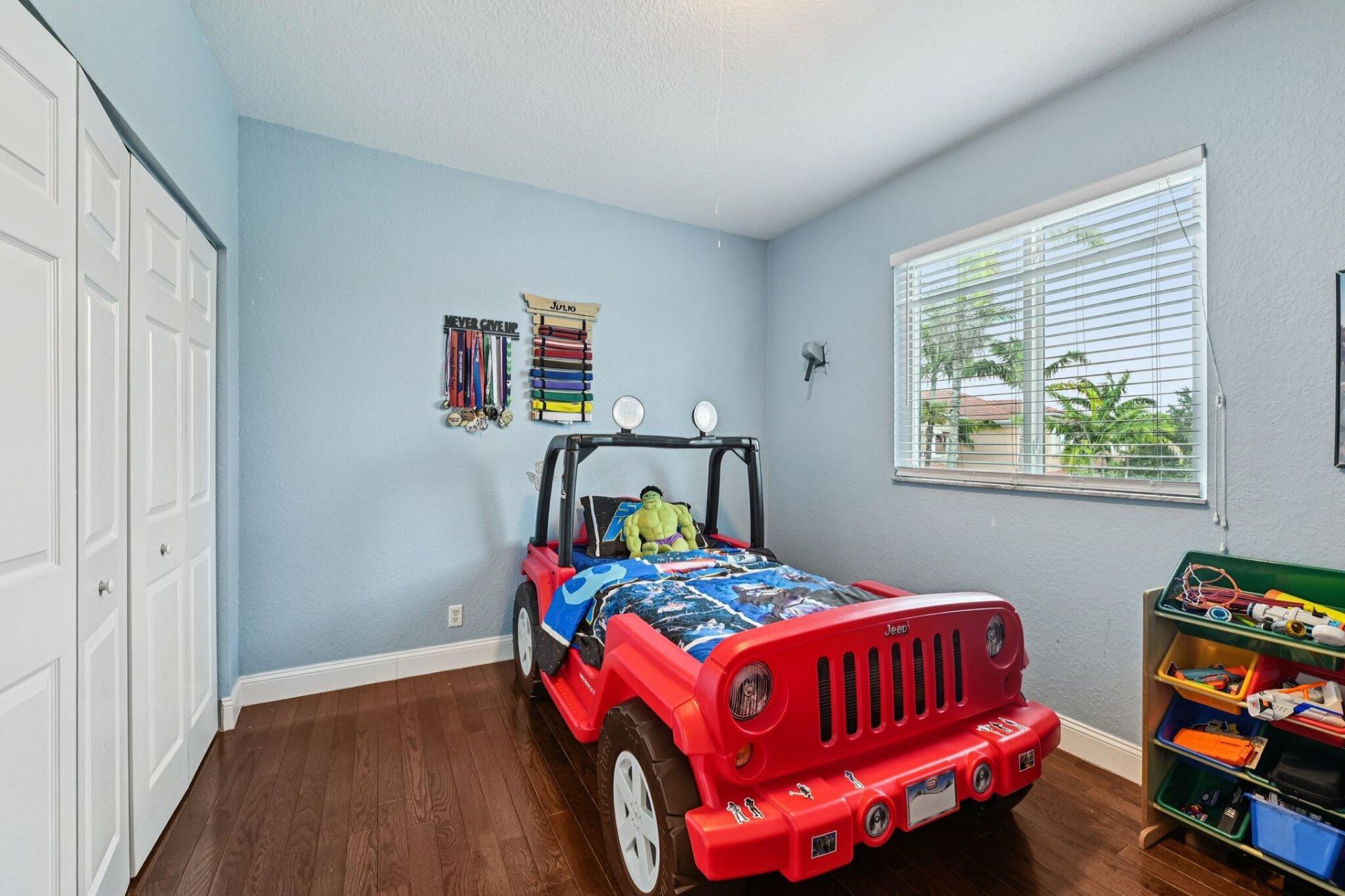 553 Gazetta Way, West Palm Beach, FL 33413 Photo