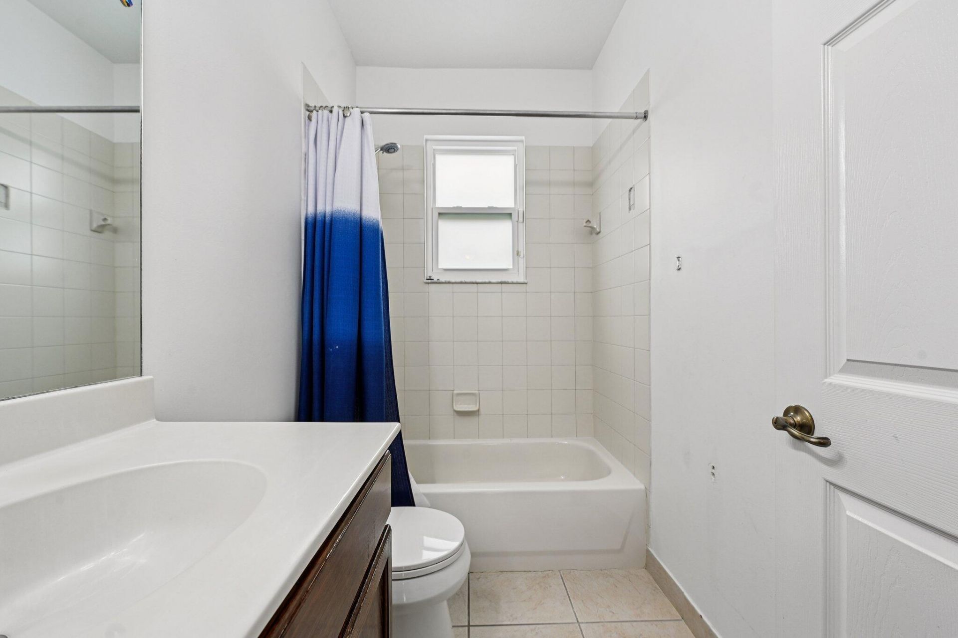 553 Gazetta Way, West Palm Beach, FL 33413 Photo