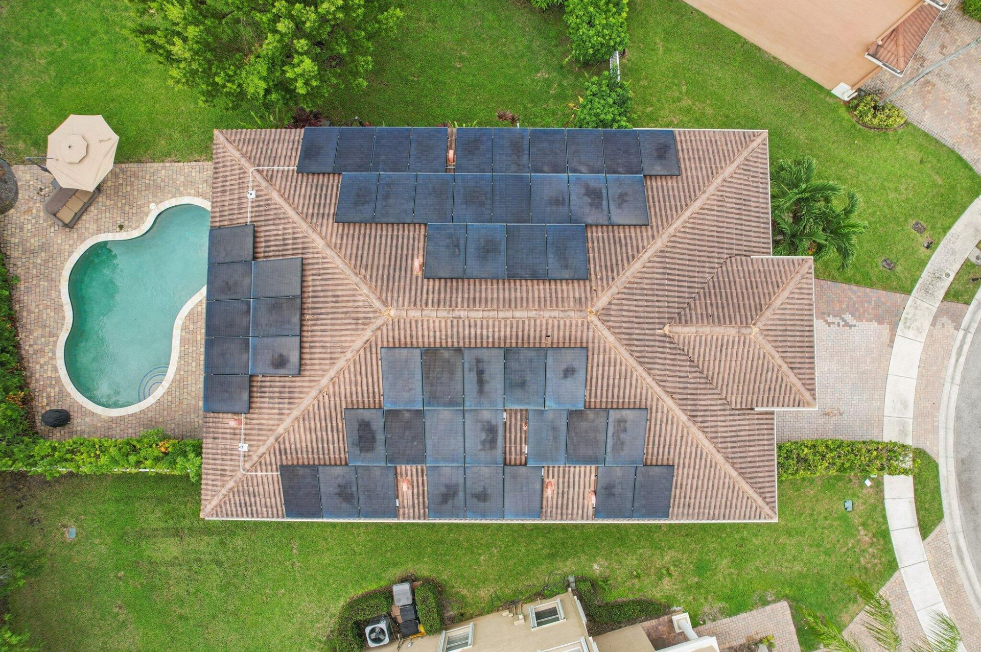 553 Gazetta Way, West Palm Beach, FL 33413 Photo