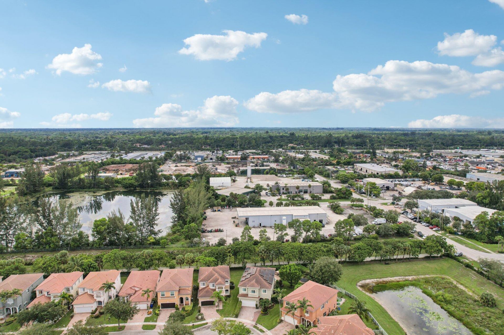 553 Gazetta Way, West Palm Beach, FL 33413 Photo