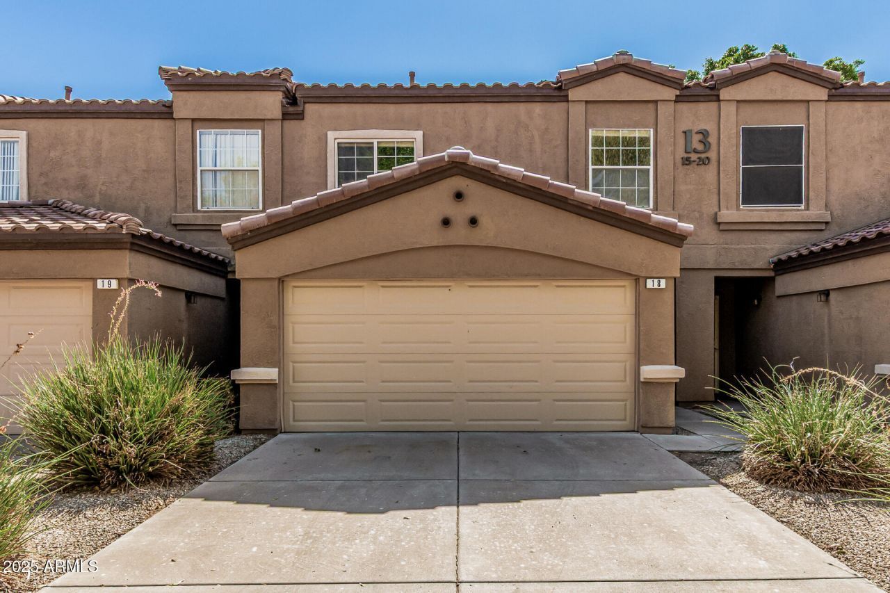 125 S 56th Street, Unit 18, Mesa, AZ 85206 Main Photo