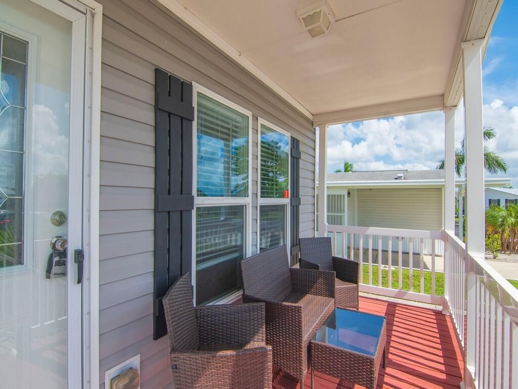 121 Sandhill Boulevard, Fort Pierce, FL 34982 Photo