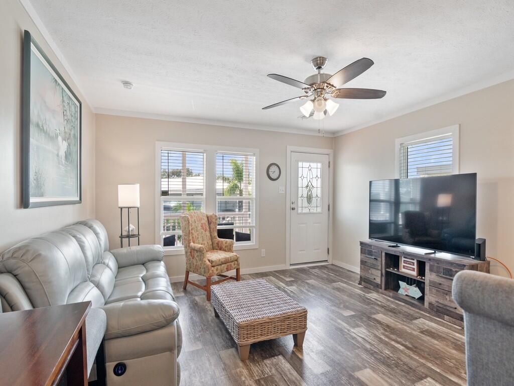 121 Sandhill Boulevard, Fort Pierce, FL 34982 Photo