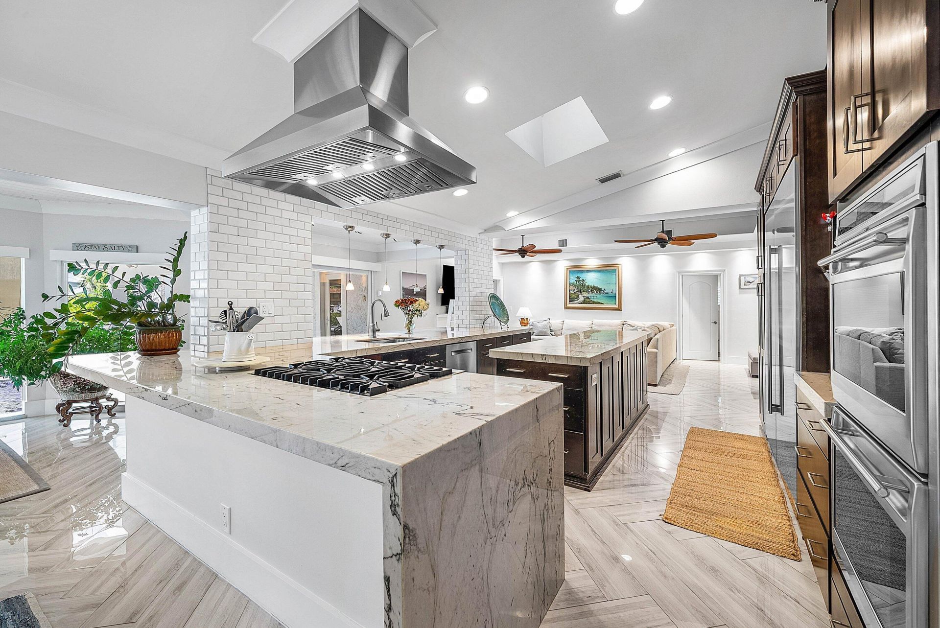 7425 NE Bay Cove Court, Boca Raton, FL 33487 Photo