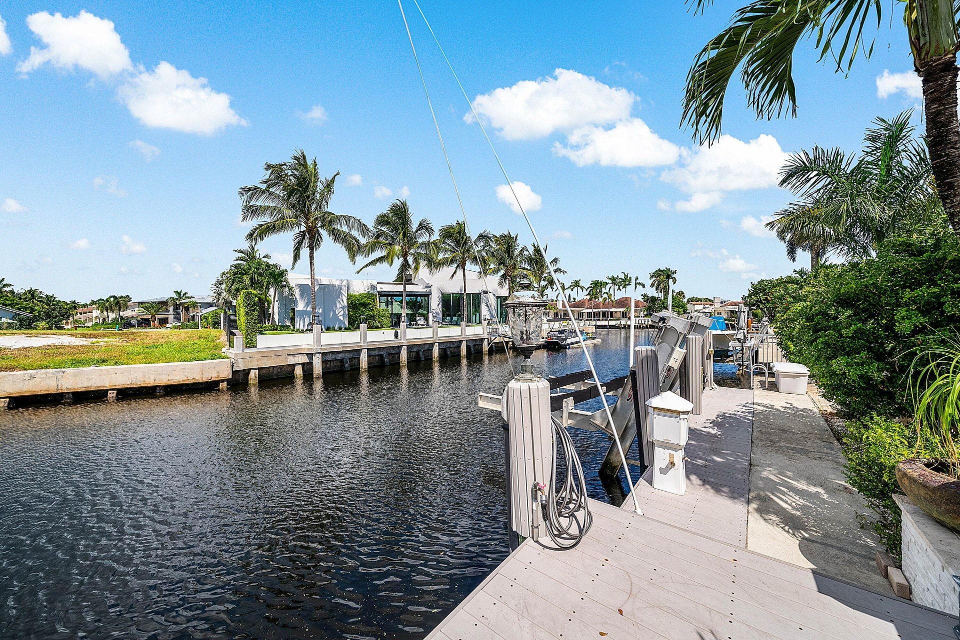 7425 NE Bay Cove Court, Boca Raton, FL 33487 Photo