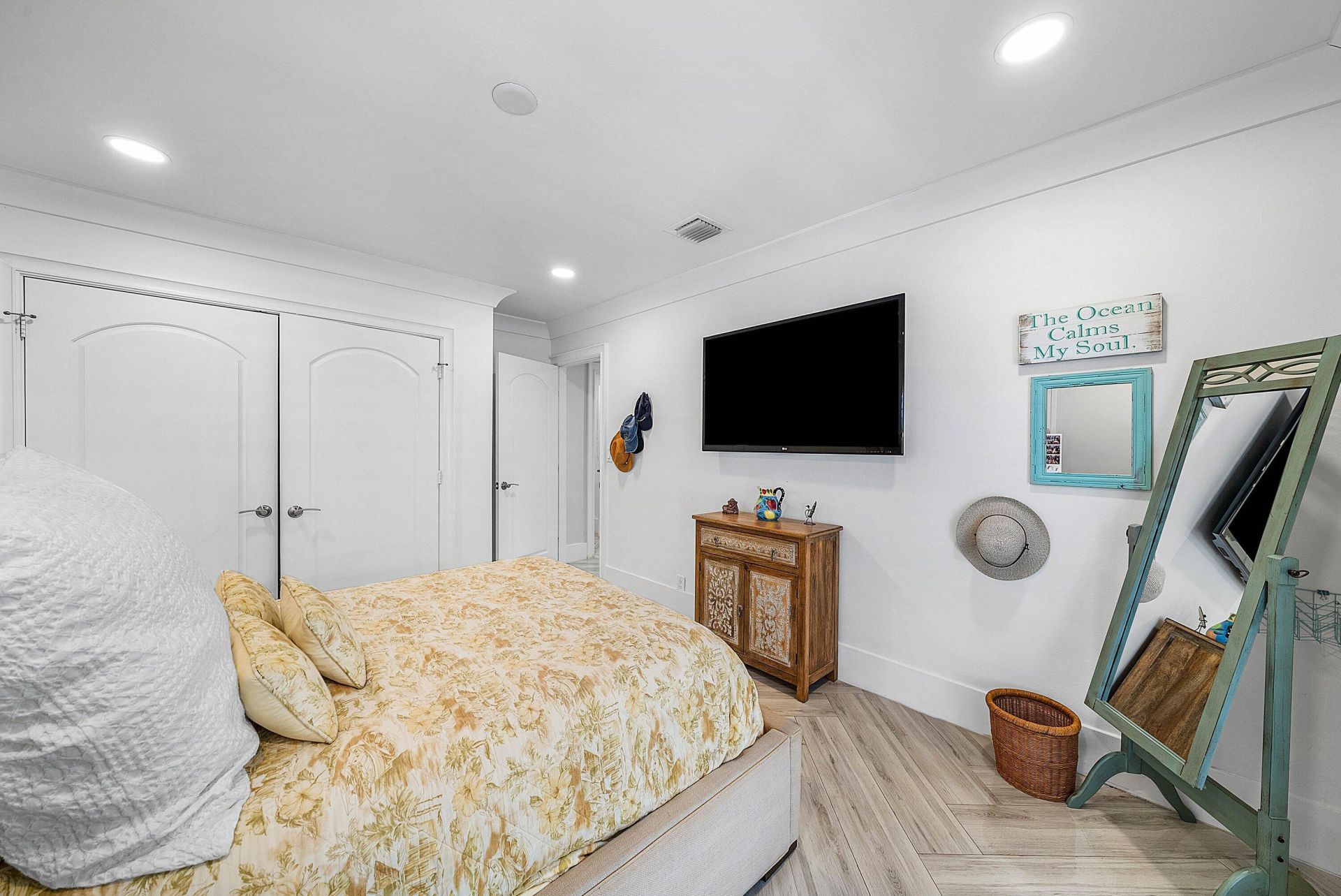 7425 NE Bay Cove Court, Boca Raton, FL 33487 Photo