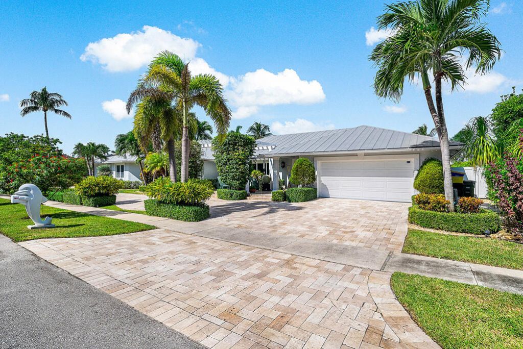 7425 NE Bay Cove Court, Boca Raton, FL 33487 Photo