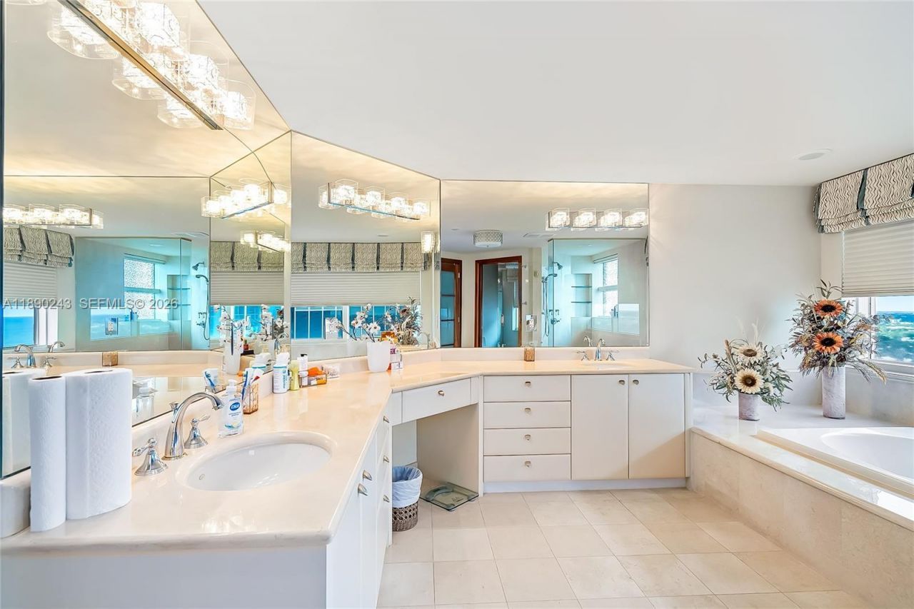 2110 N Ocean Blvd, Unit 23B, Fort Lauderdale, FL 33305 Photo