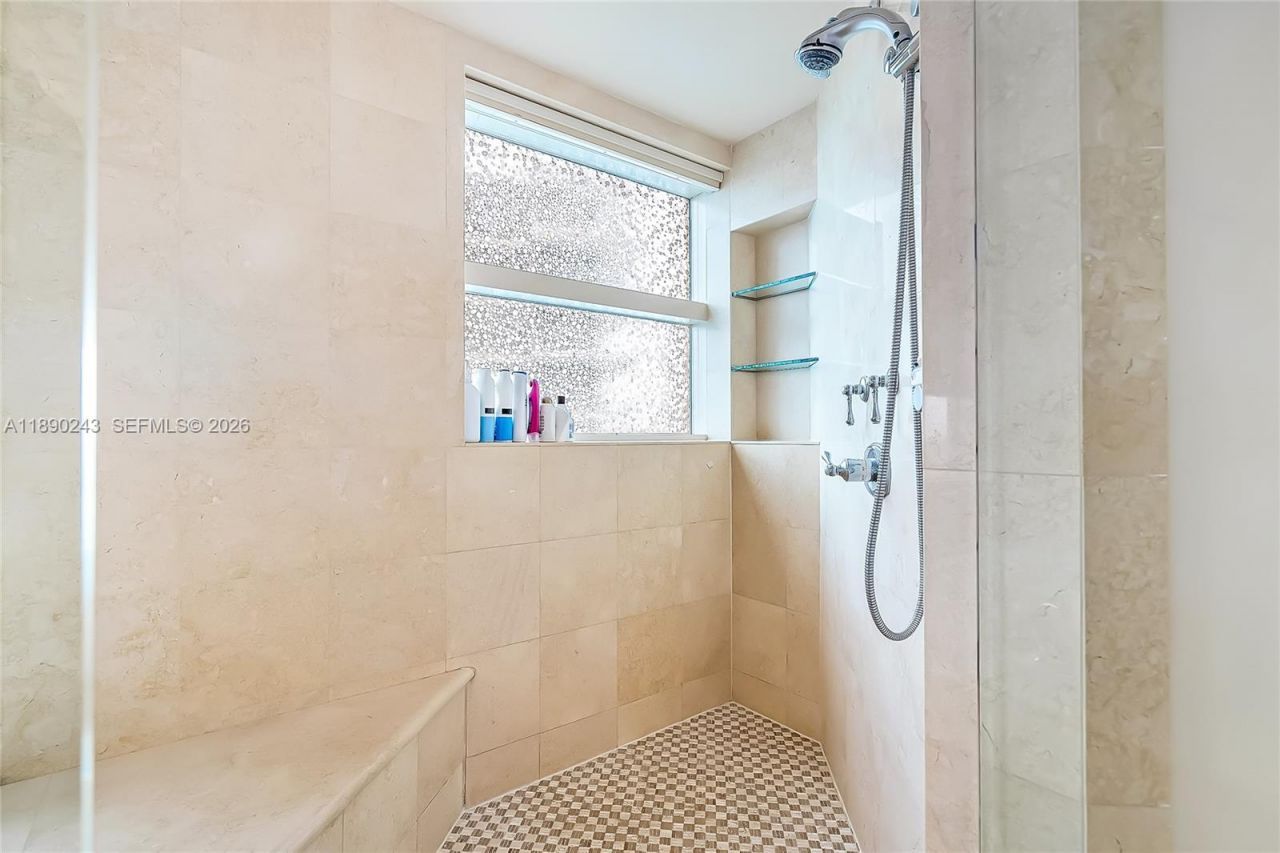 2110 N Ocean Blvd, Unit 23B, Fort Lauderdale, FL 33305 Photo