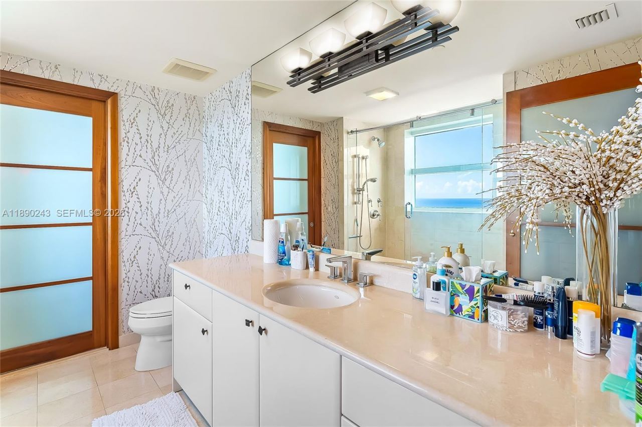 2110 N Ocean Blvd, Unit 23B, Fort Lauderdale, FL 33305 Photo