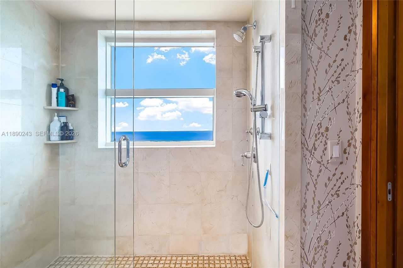 2110 N Ocean Blvd, Unit 23B, Fort Lauderdale, FL 33305 Photo