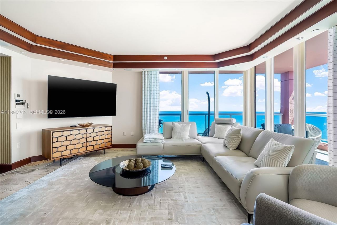 2110 N Ocean Blvd, Unit 23B, Fort Lauderdale, FL 33305 Photo