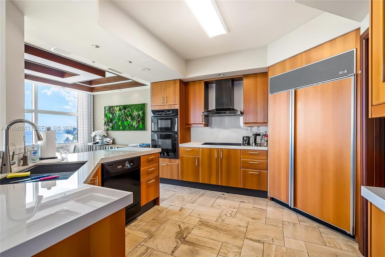 2110 N Ocean Blvd, Unit 23B, Fort Lauderdale, FL 33305 Photo