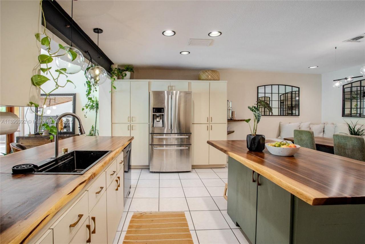 10605 SW 132nd Ct, Miami, FL 33186 Photo