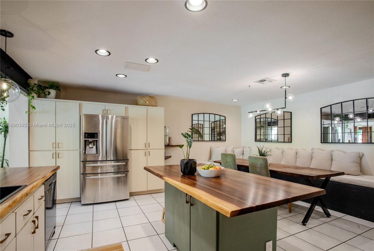 10605 SW 132nd Ct, Miami, FL 33186 Photo