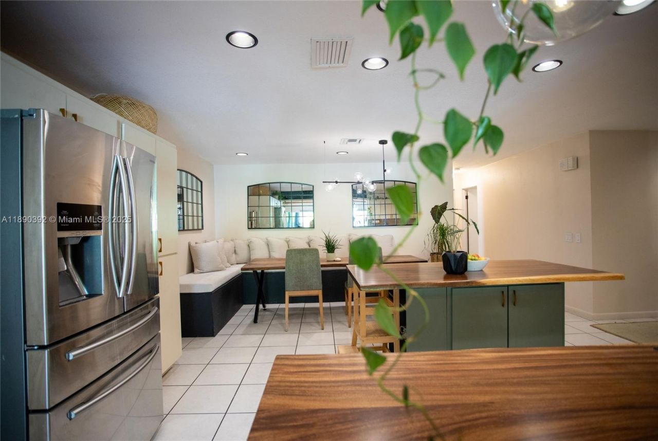 10605 SW 132nd Ct, Miami, FL 33186 Photo