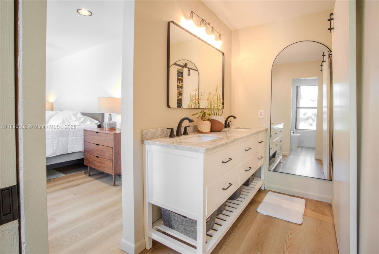 10605 SW 132nd Ct, Miami, FL 33186 Photo