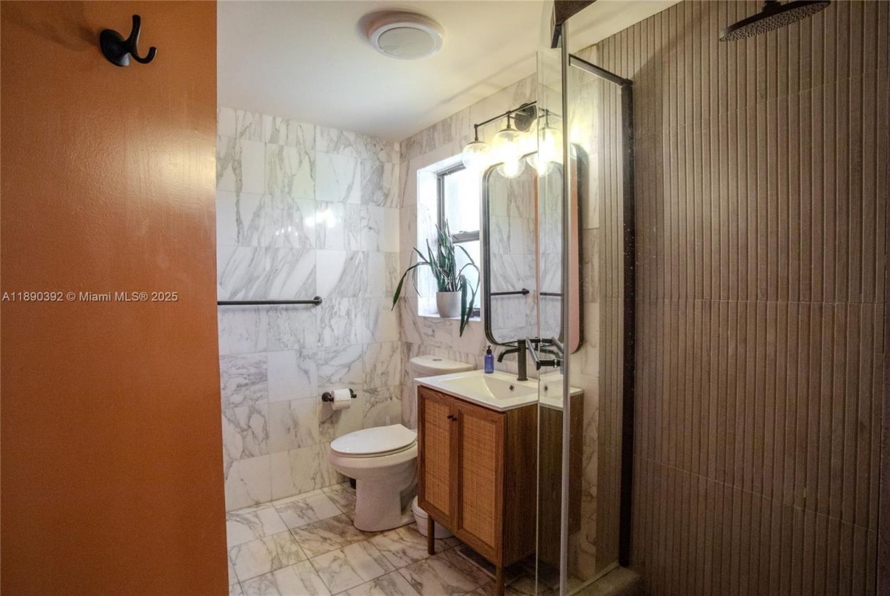 10605 SW 132nd Ct, Miami, FL 33186 Photo