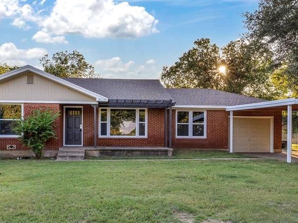 1750 N Graham Street, Stephenville, TX 76401