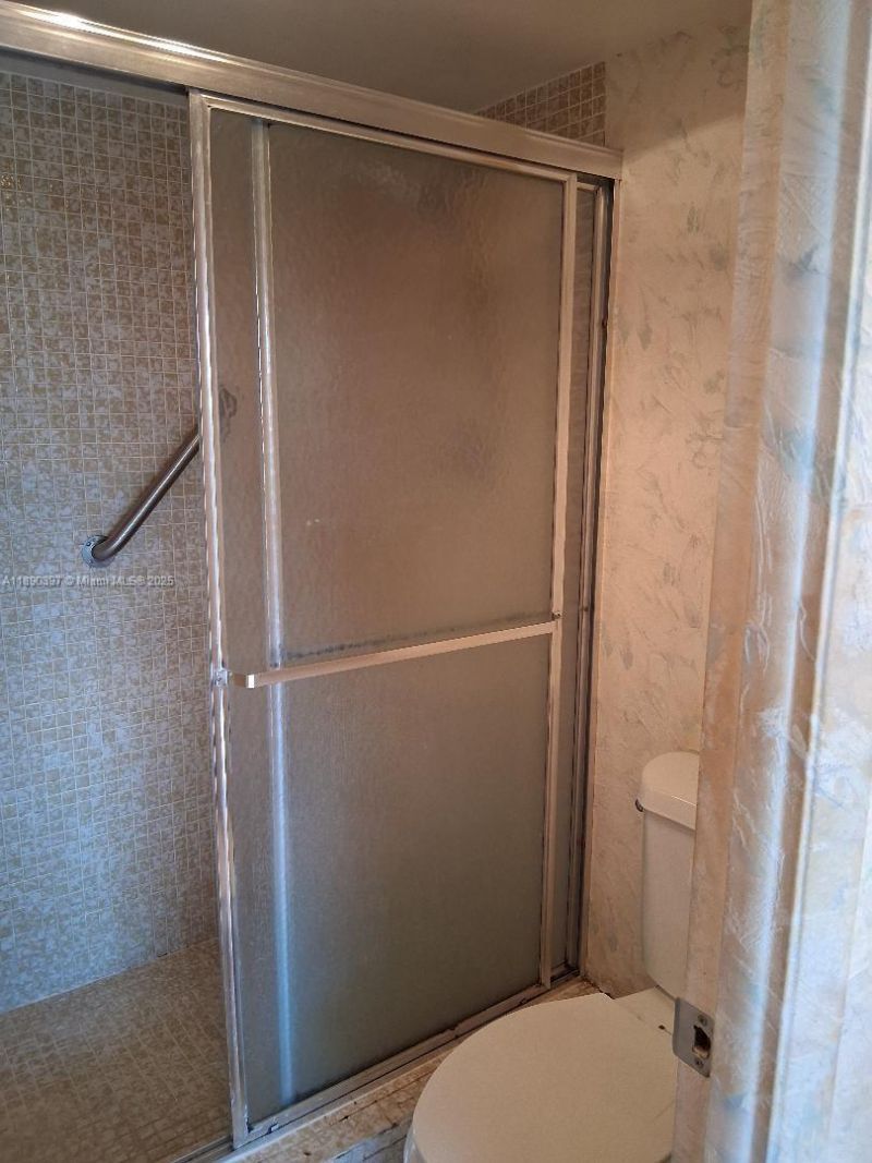 1300 St Charles Pl, Unit 319, Pembroke Pines, FL 33026 Photo