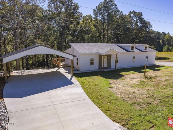 2885 Old Friendship Road, Finger, TN 38334