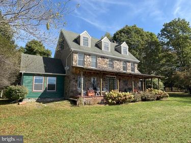 43 SONGBIRD WAY, GALETON, PA 16922
