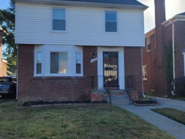 18700 Hartwell Street, Detroit, MI 48235